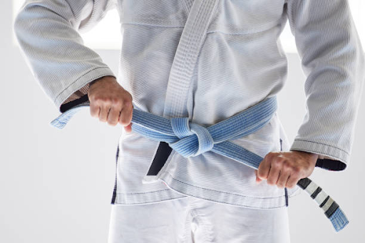 How to Tie a Karate Belt: A Step-by-Step Guide for Beginners